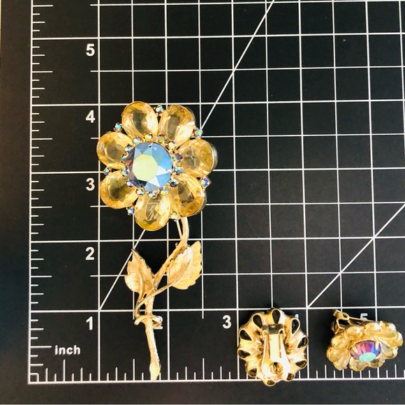 Vintage Cadmium Glass Flower Rhinestone Brooch Demi Parure Set - Picture 12 of 17